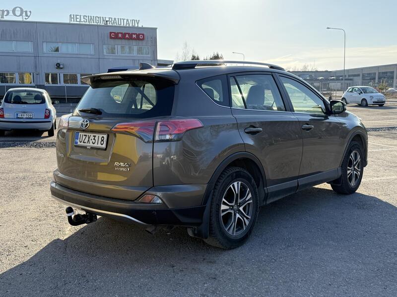 Toyota RAV4 vaihtoauto