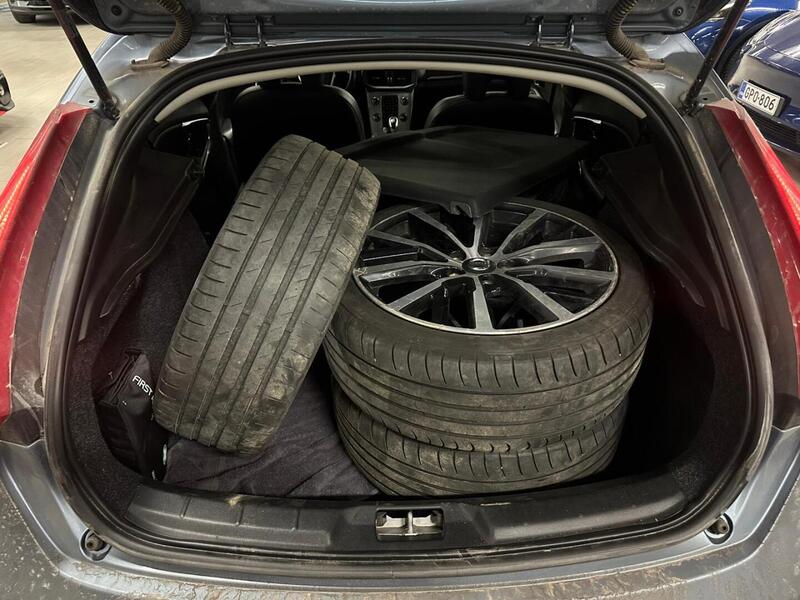 Volvo V40 vaihtoauto