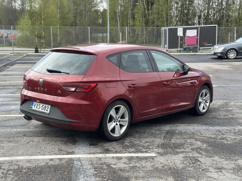 SEAT Leon vaihtoauto