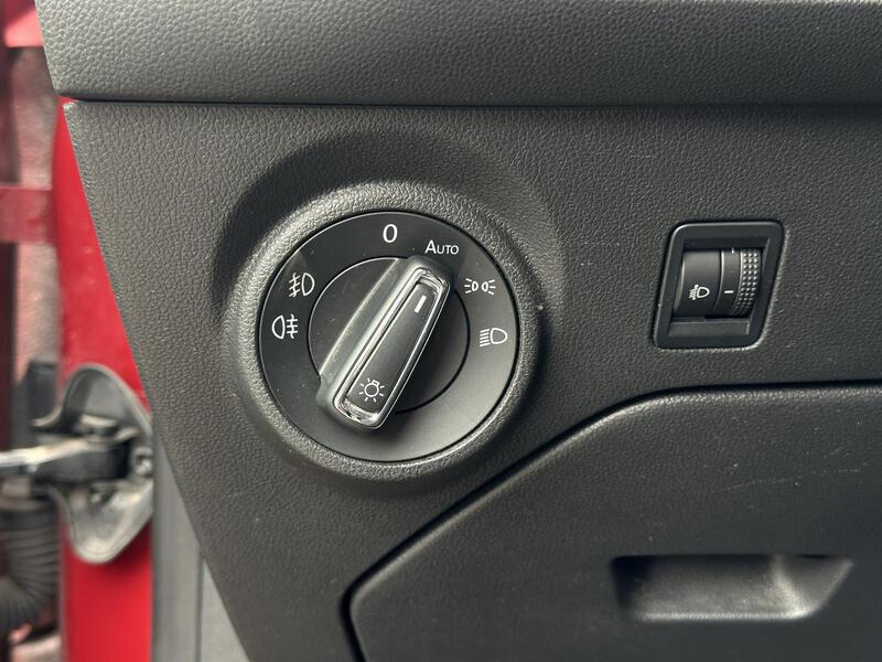 SEAT Leon vaihtoauto