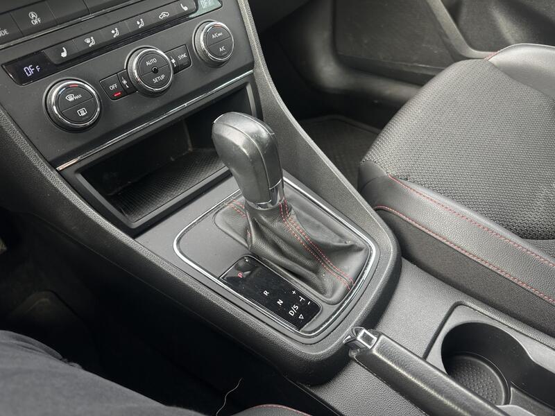 SEAT Leon vaihtoauto