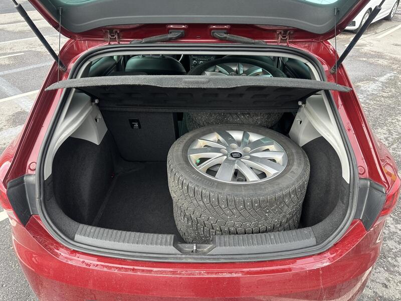 SEAT Leon vaihtoauto