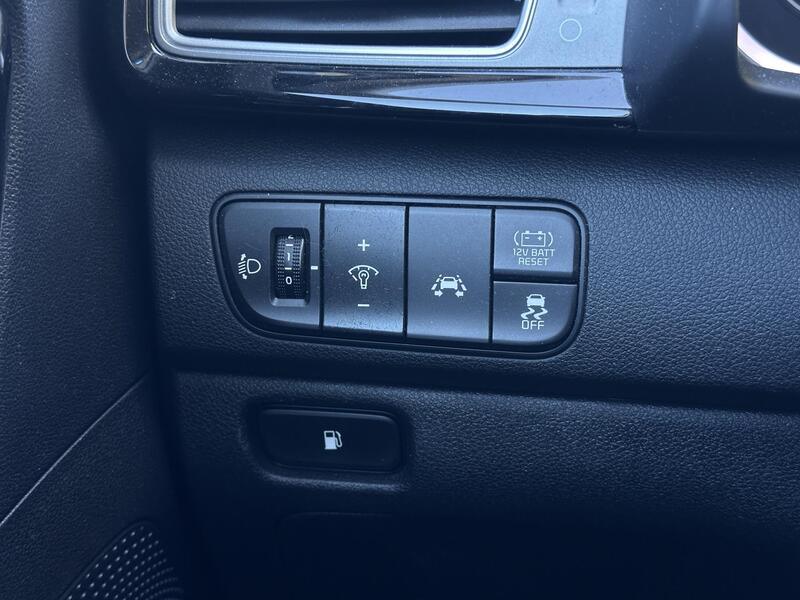 Kia Niro vaihtoauto