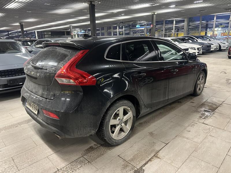 Volvo V40 vaihtoauto