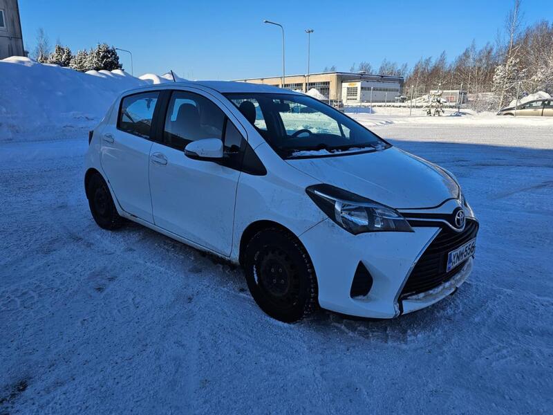Toyota Yaris vaihtoauto