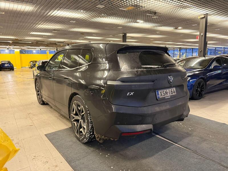BMW iX vaihtoauto