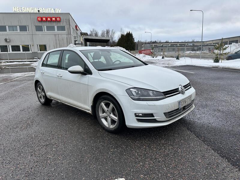 Volkswagen Golf vaihtoauto