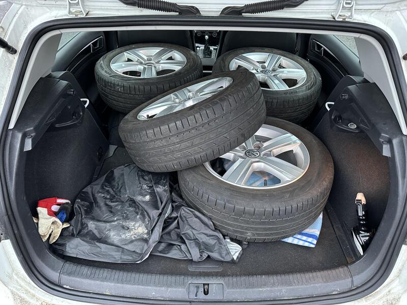 Volkswagen Golf vaihtoauto