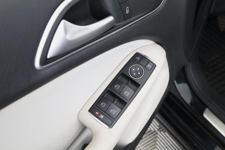 Mercedes-Benz B vaihtoauto