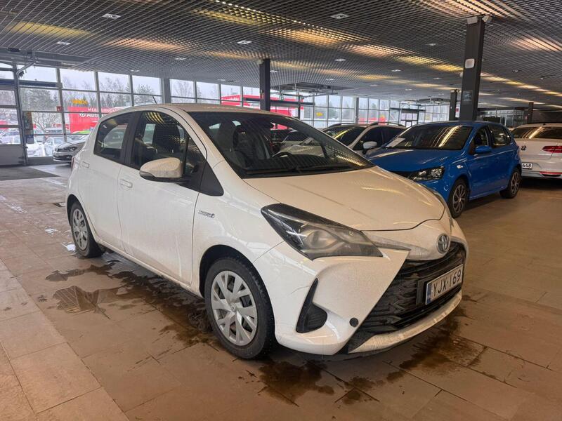 Toyota Yaris vaihtoauto
