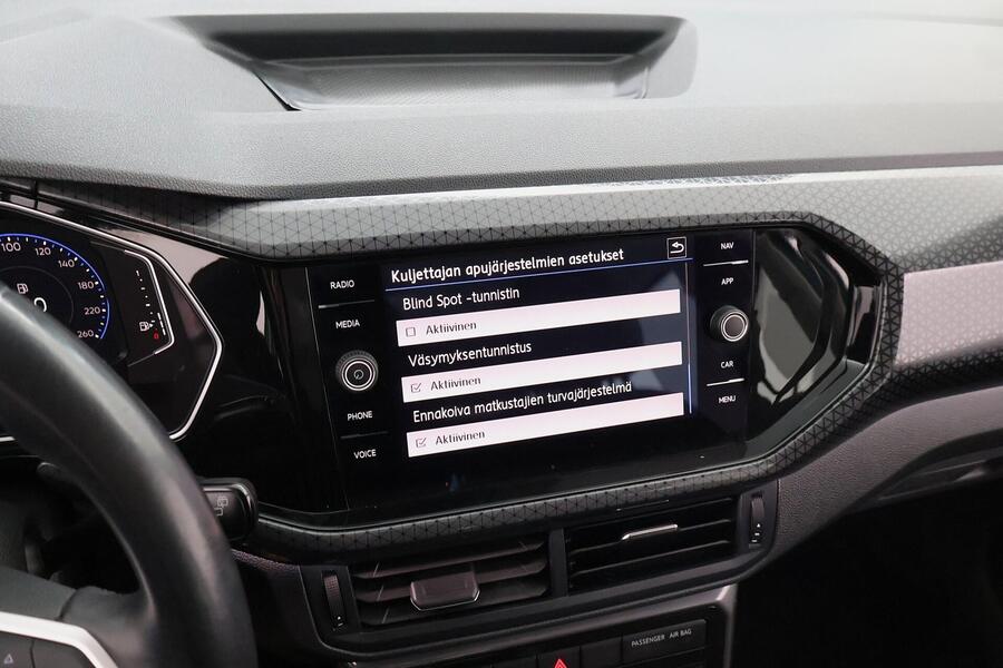 Volkswagen T-Cross vaihtoauto