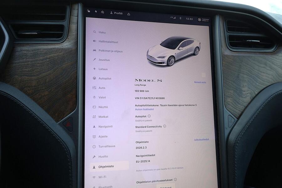 Tesla Model S vaihtoauto