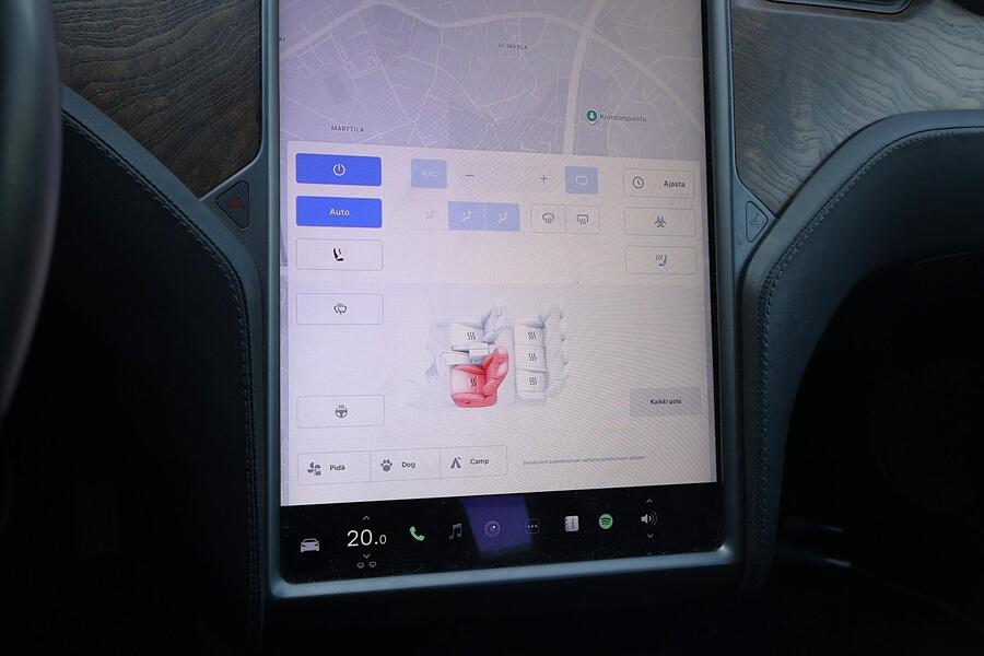 Tesla Model S vaihtoauto