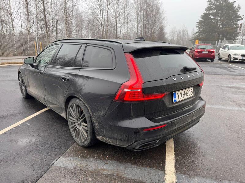 Volvo V60 vaihtoauto