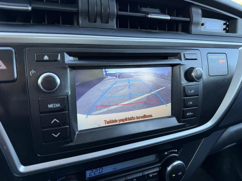 Toyota Auris vaihtoauto