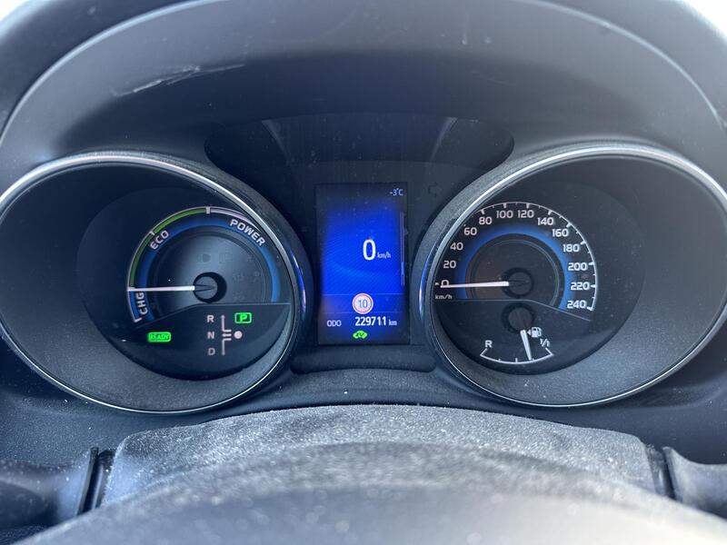 Toyota Auris vaihtoauto