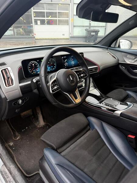 Mercedes-Benz EQC vaihtoauto