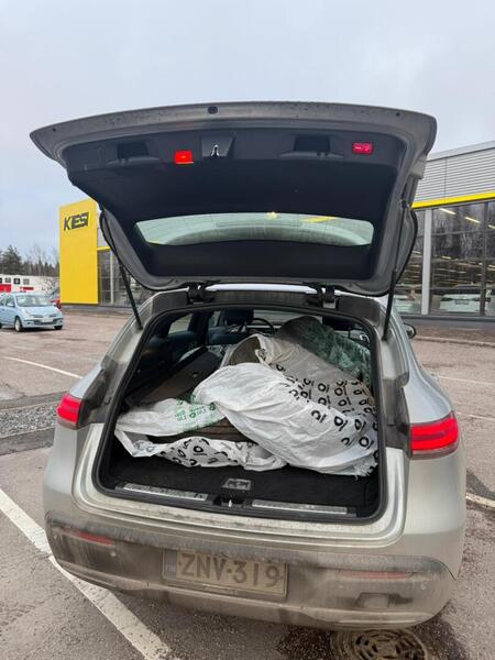 Mercedes-Benz EQC vaihtoauto