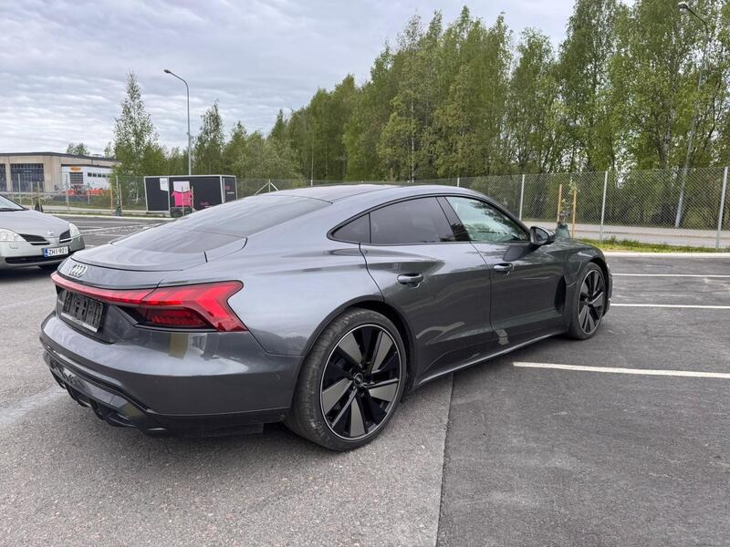 Audi e-tron GT vaihtoauto