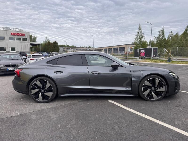 Audi e-tron GT vaihtoauto