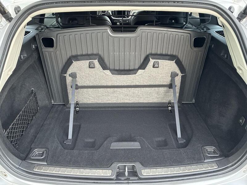 Volvo V60 Cross Country vaihtoauto