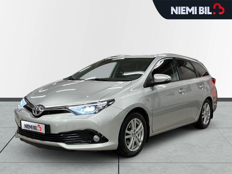 Toyota Auris vaihtoauto