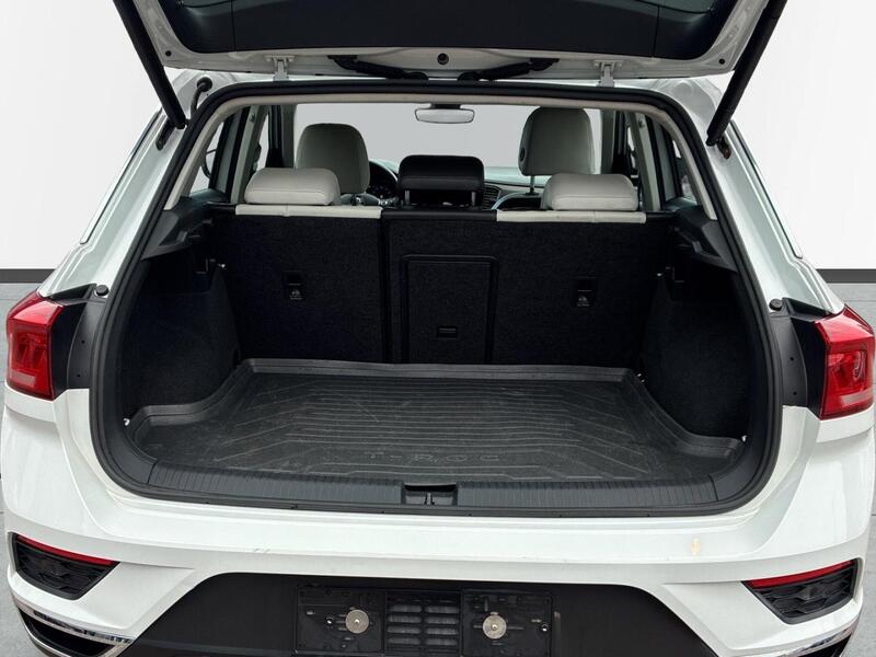 Volkswagen T-Roc vaihtoauto