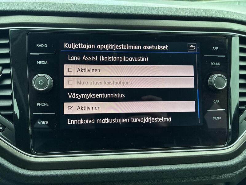 Volkswagen T-Roc vaihtoauto