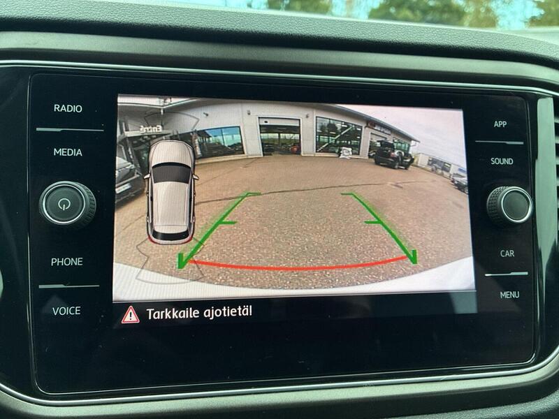 Volkswagen T-Roc vaihtoauto