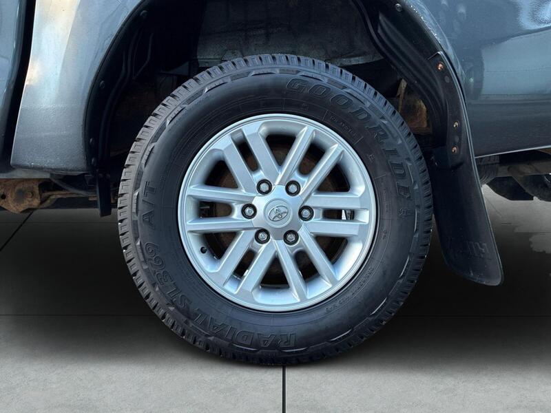 Toyota Hilux vaihtoauto