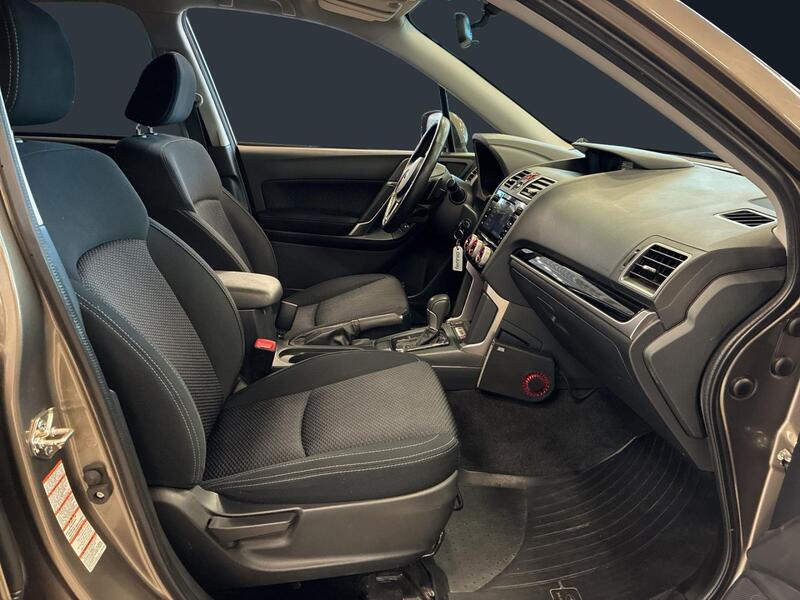 Subaru Forester vaihtoauto