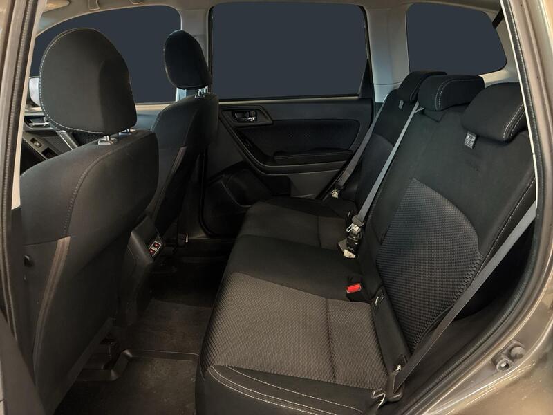 Subaru Forester vaihtoauto