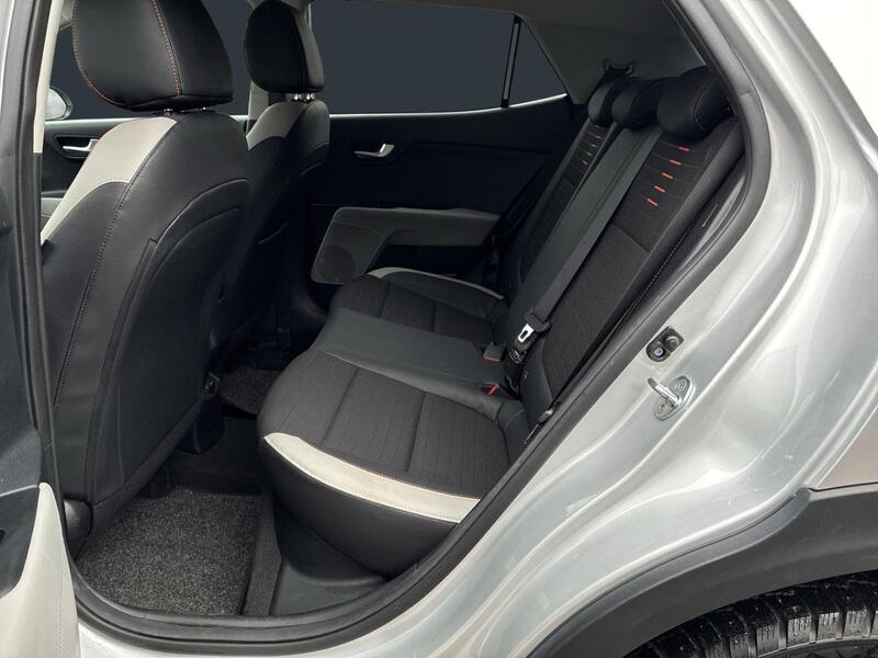 Kia Stonic vaihtoauto