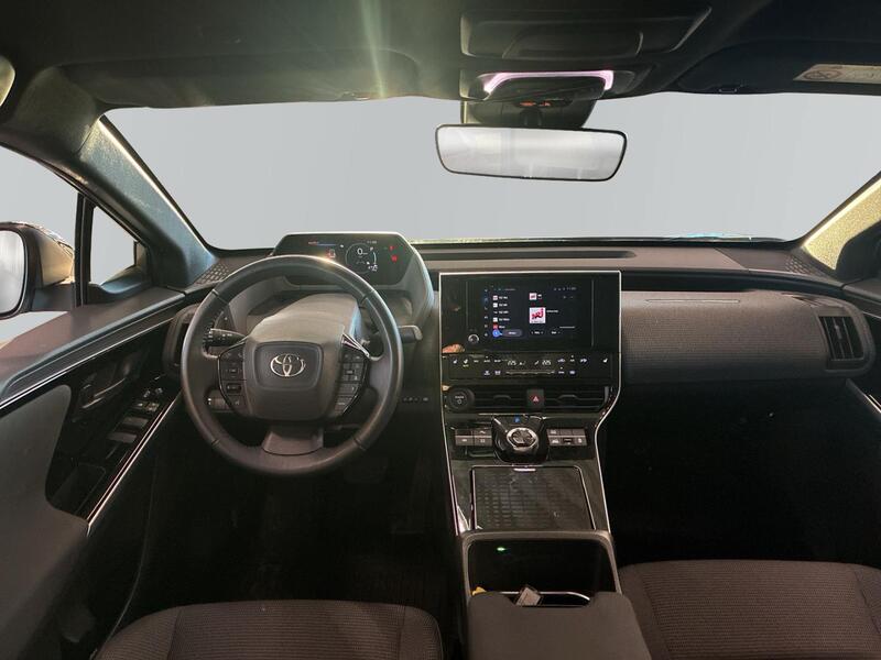 Toyota bZ4X vaihtoauto