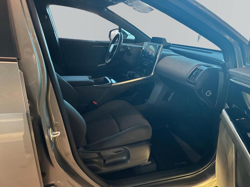 Toyota bZ4X vaihtoauto