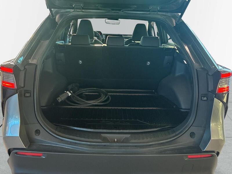 Toyota bZ4X vaihtoauto