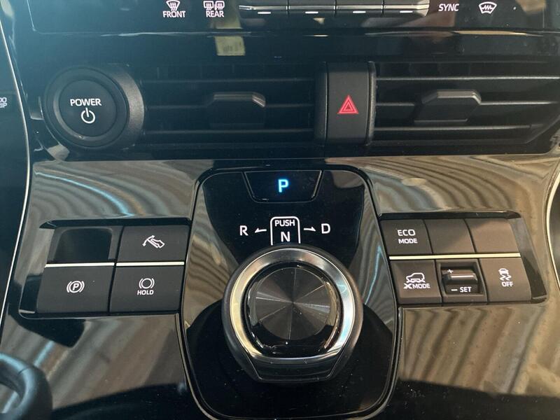 Toyota bZ4X vaihtoauto