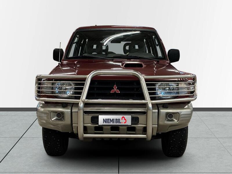 Mitsubishi Pajero vaihtoauto