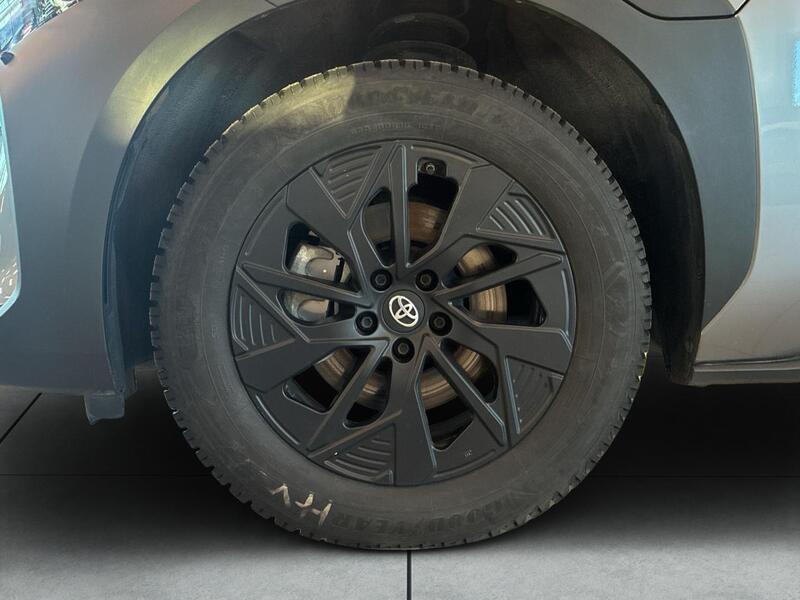 Toyota bZ4X vaihtoauto