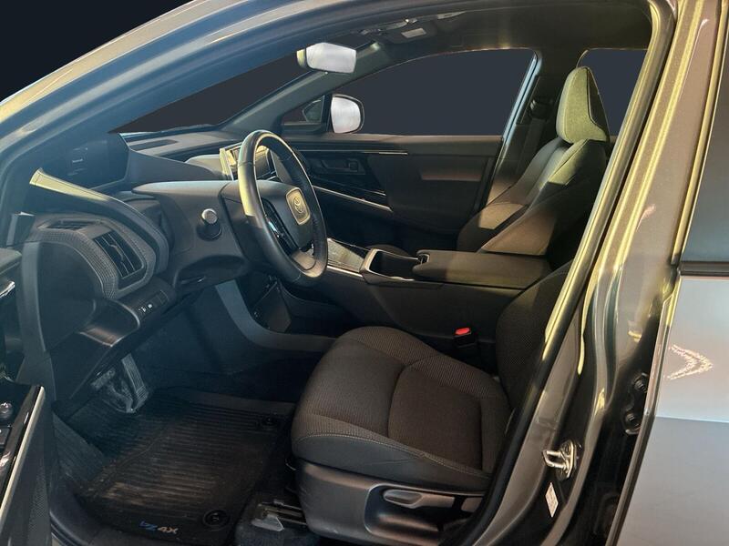 Toyota bZ4X vaihtoauto