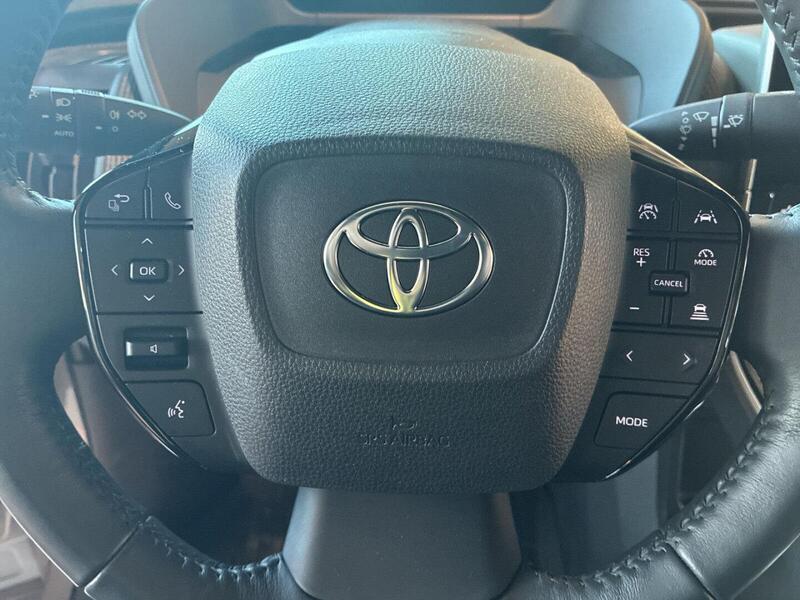 Toyota bZ4X vaihtoauto