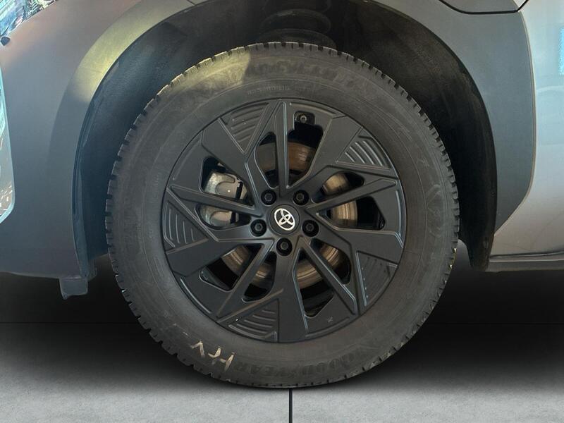 Toyota bZ4X vaihtoauto