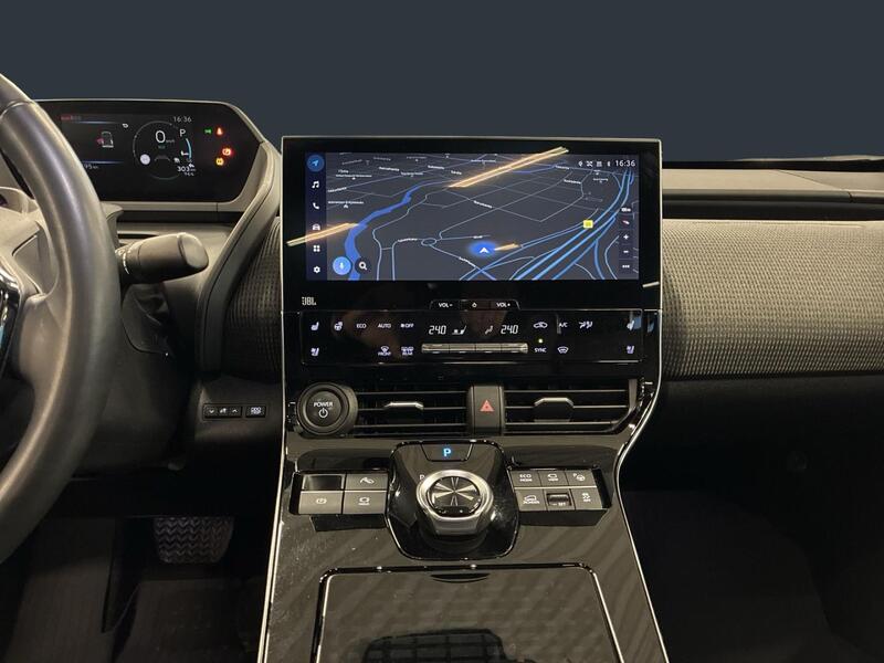 Toyota bZ4X vaihtoauto