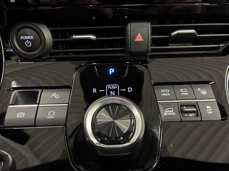 Toyota bZ4X vaihtoauto