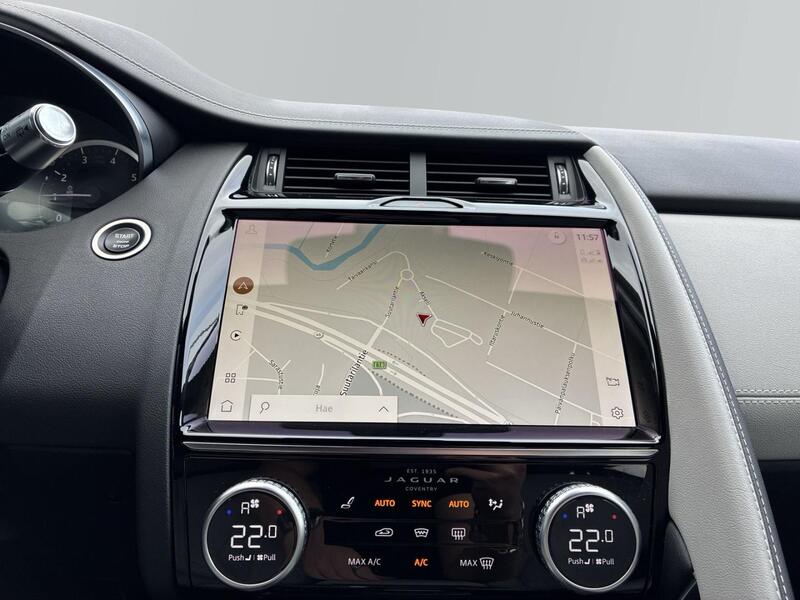 Jaguar E-PACE vaihtoauto