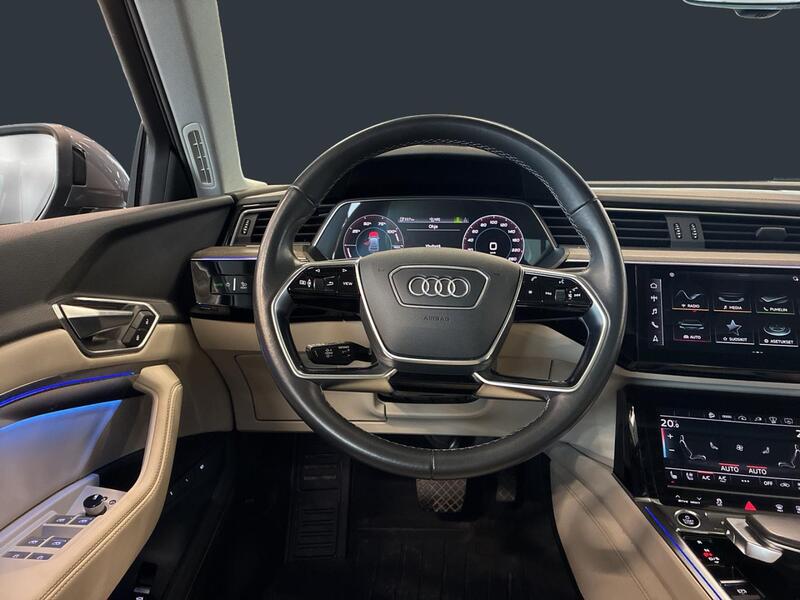 Audi e-tron vaihtoauto