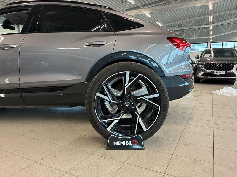 Audi e-tron vaihtoauto