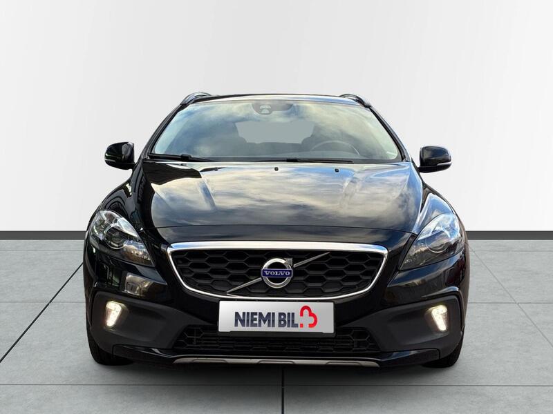 Volvo V40 Cross Country vaihtoauto