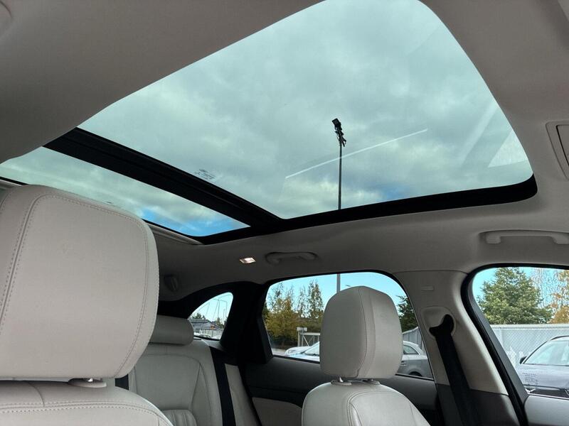 Jaguar F-PACE vaihtoauto