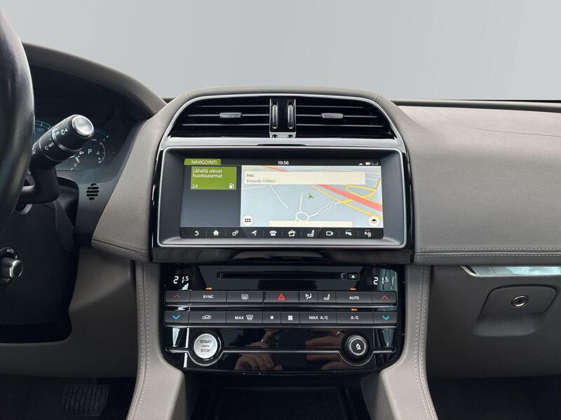 Jaguar F-PACE vaihtoauto